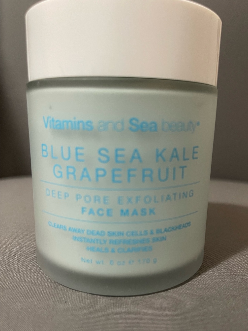 Blue Sea Kale Grapefruit Deep Pore Exfoliating Face Mask – Light Blue